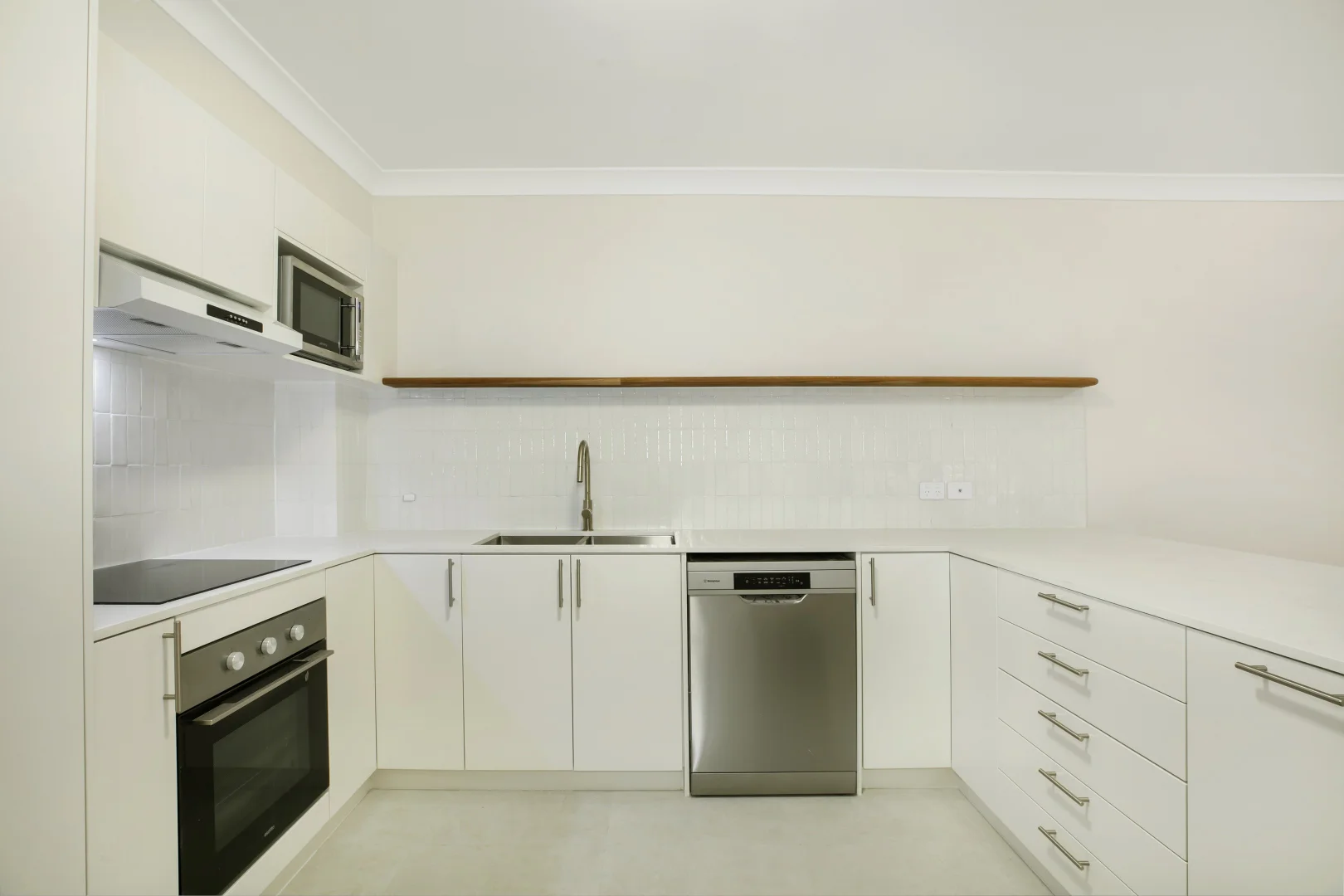 Additional image 5 of 2/2 Vista Street, Caringbah NSW 2229