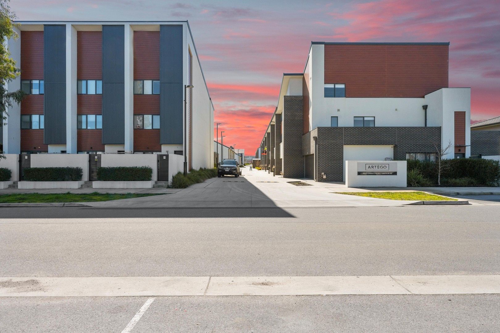 3 bedrooms Townhouse in 21/224 Flemington Road HARRISON ACT, 2914