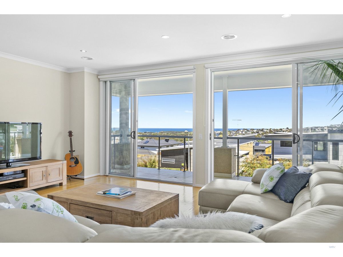 30 Sea Breeze Drive, Torquay VIC 3228, Image 2