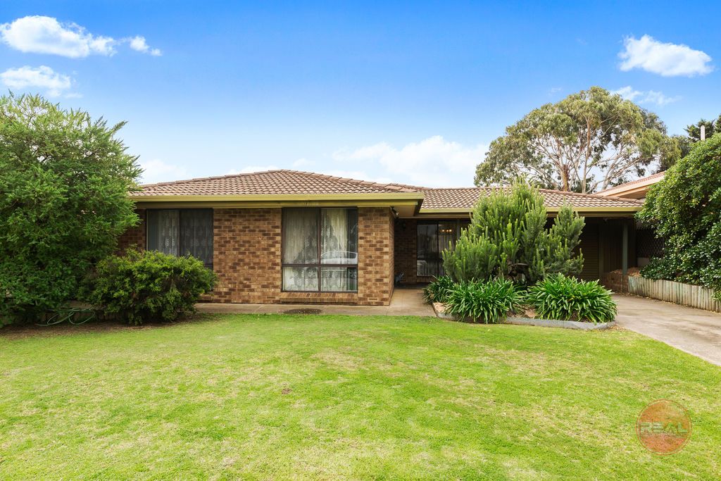 9 Perth Place, Christie Downs SA 5164, Image 0