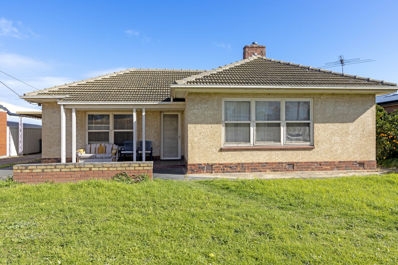 14 Pioneer Street, Seaton SA 5023, Image 2