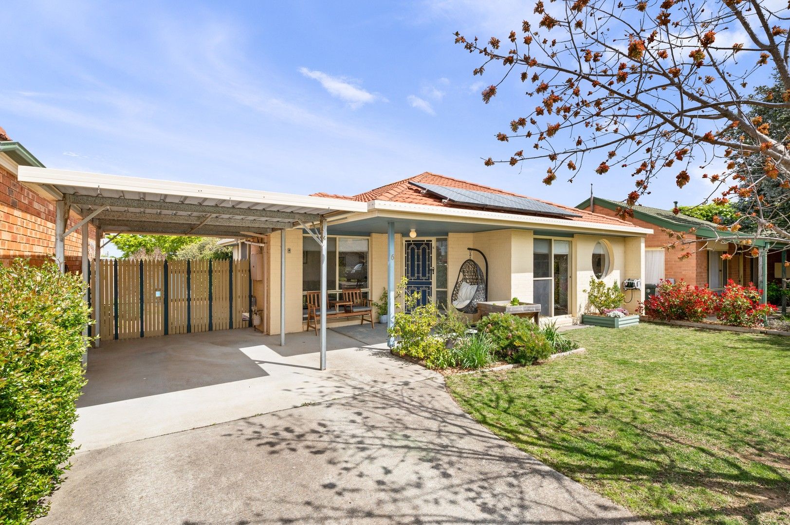 6 Mawalan Street, Ngunnawal ACT 2913, Image 0