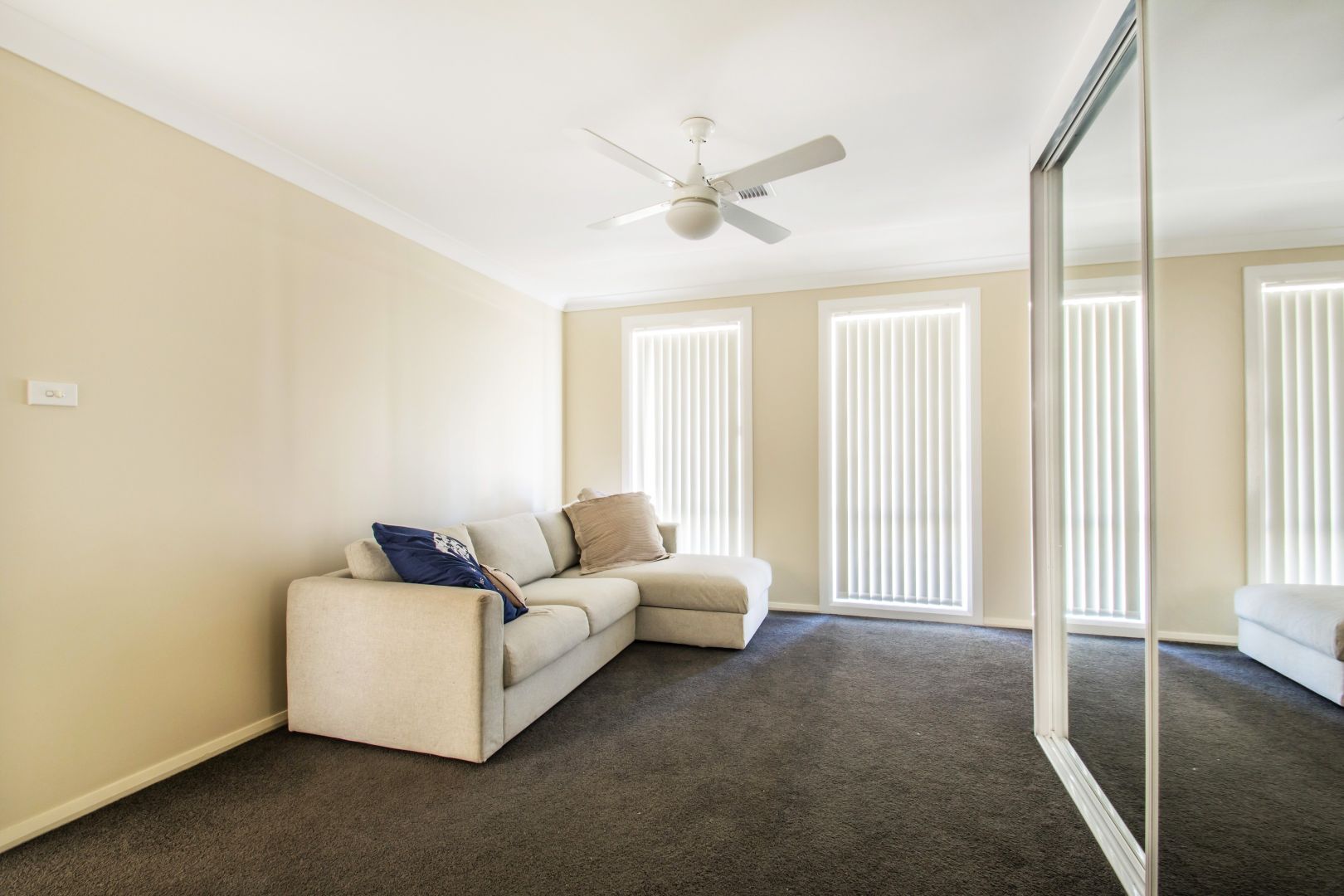 37 Barry Street, Cambridge Park NSW 2747, Image 2