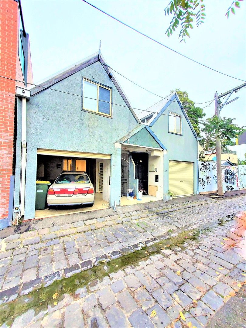 4 bedrooms Townhouse in 42 Little Charles St ABBOTSFORD VIC, 3067