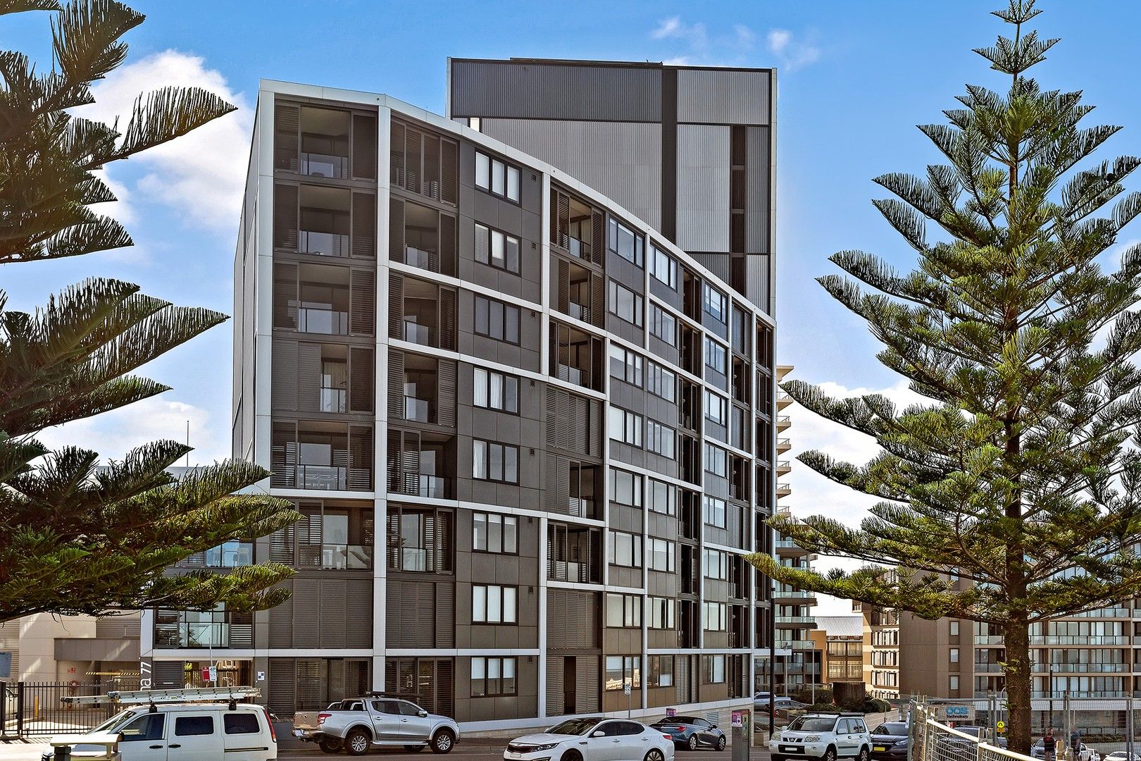 507/77 Shortland Esplanade, Newcastle NSW 2300, Image 2