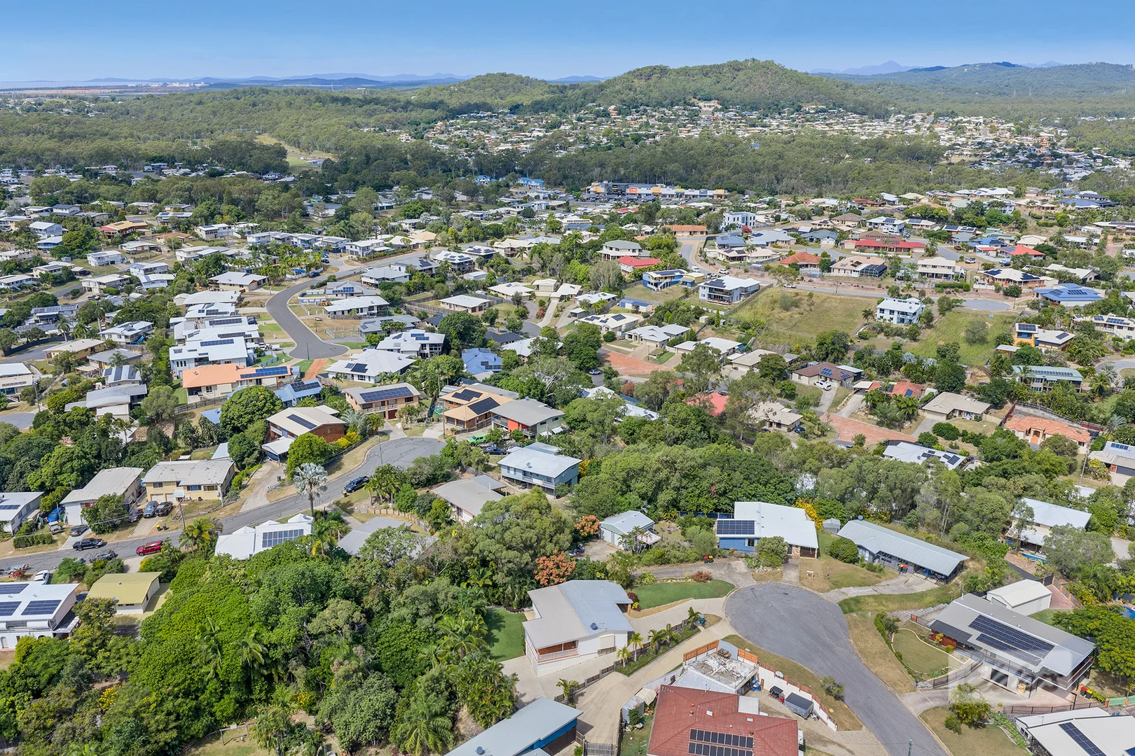 Additional image 18 of 24 Coral Court, Kin Kora QLD 4680