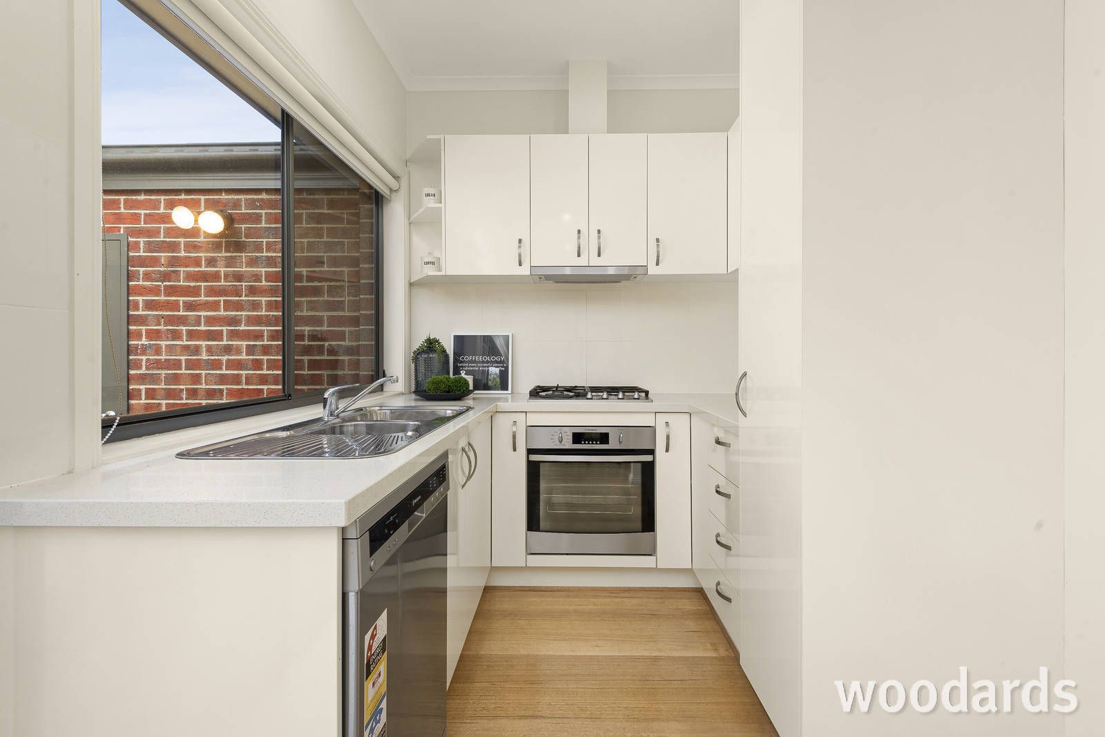 2/28 William Street, Oakleigh VIC 3166, Image 2