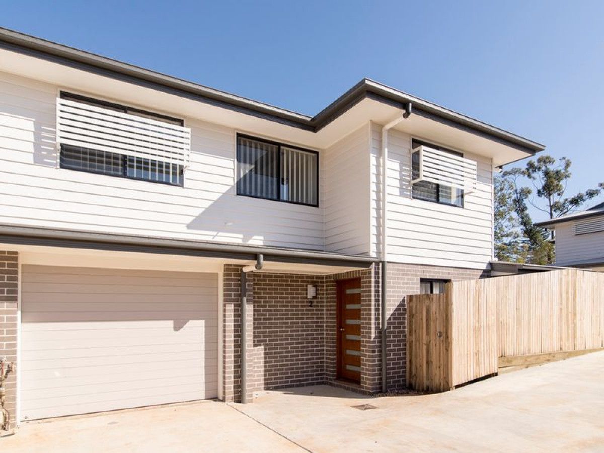 3 bedrooms Apartment / Unit / Flat in 2/15 Gostwyck Street NEWTOWN QLD, 4350