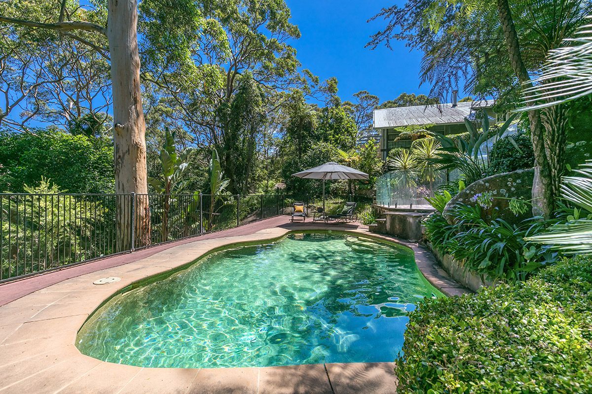 63 Rembrandt Drive, Middle Cove NSW 2068, Image 2