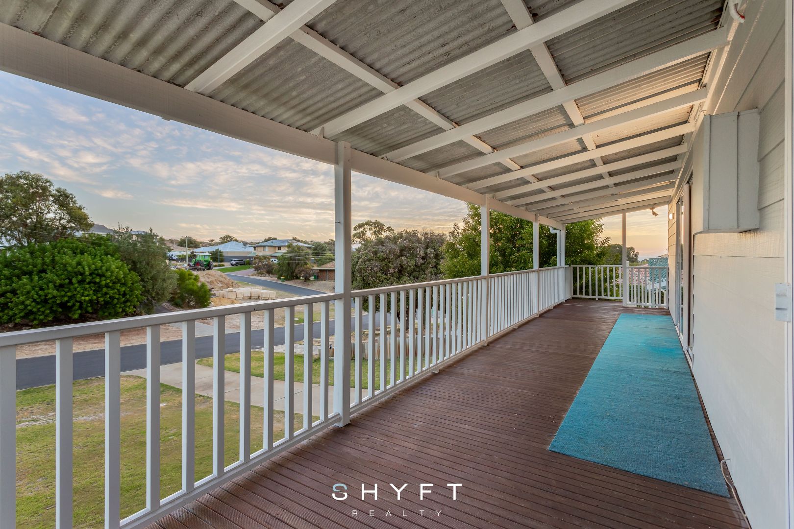 6 Zenner Place, Binningup WA 6233, Image 2