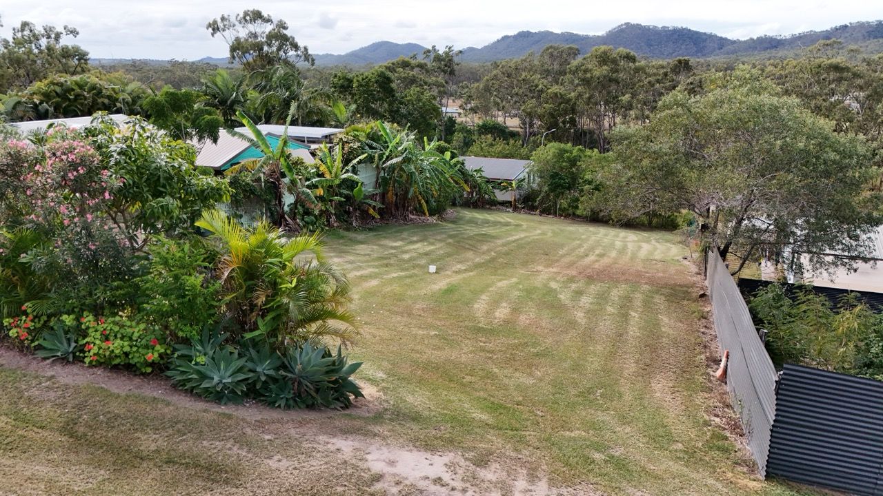 4 Gladstone Street, Mount Larcom QLD 4695, Image 0