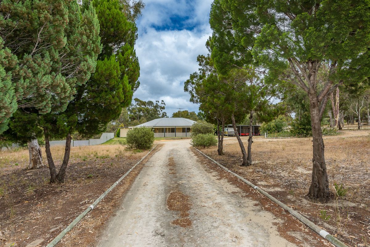 67 Sovereign Hill Drive, Gabbadah WA 6041 House for Sale Domain