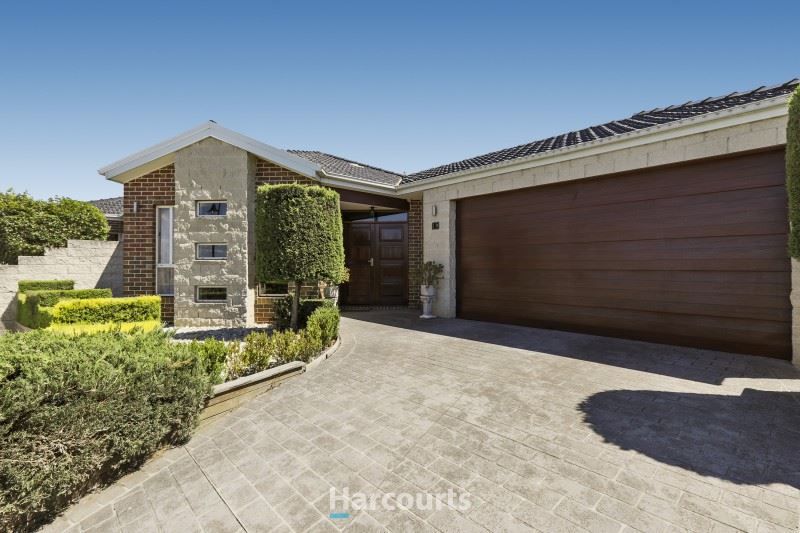19 Viewpoint Place, Berwick VIC 3806