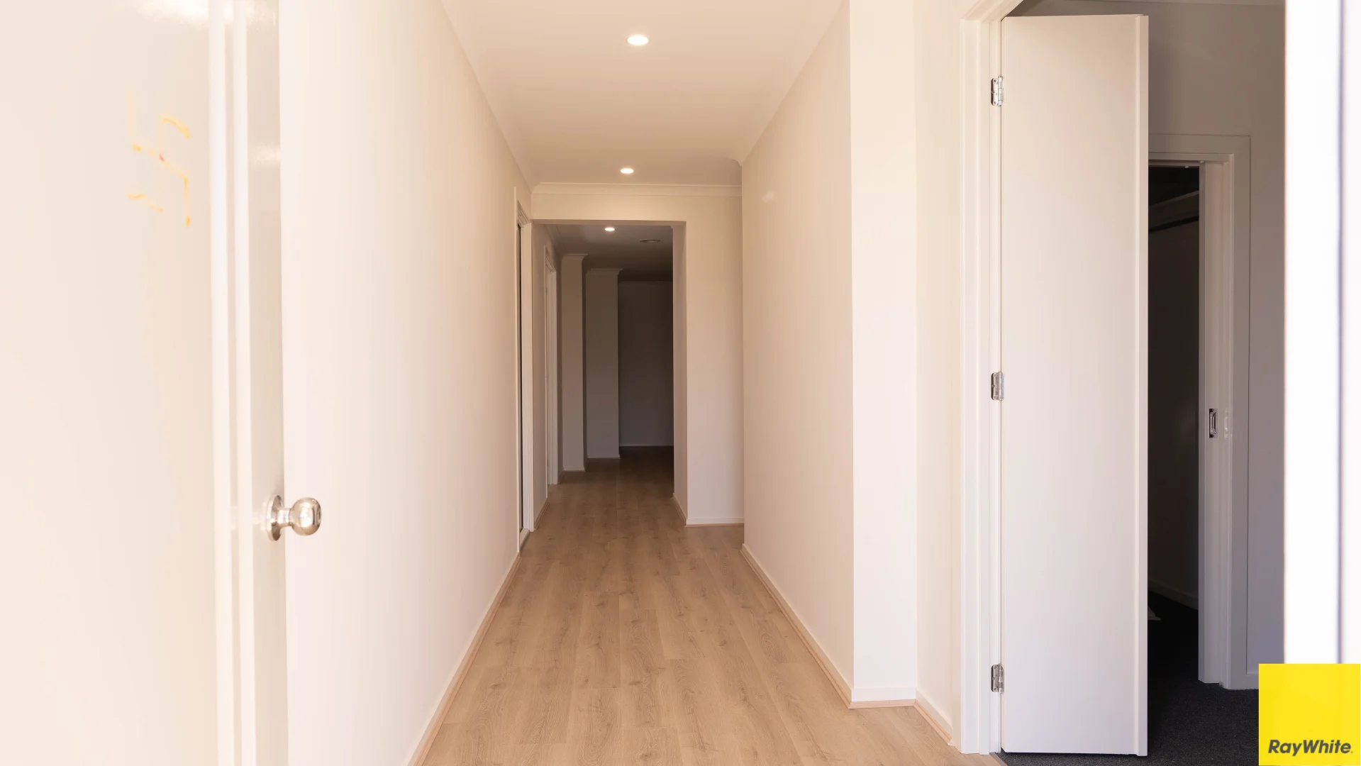 Additional image 2 of 18 Ivory Street, Cobblebank VIC 3338