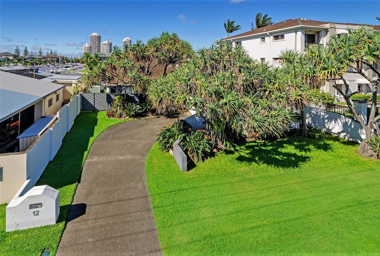 12 Jennifer Avenue, Runaway Bay QLD 4216 House For Rent Domain