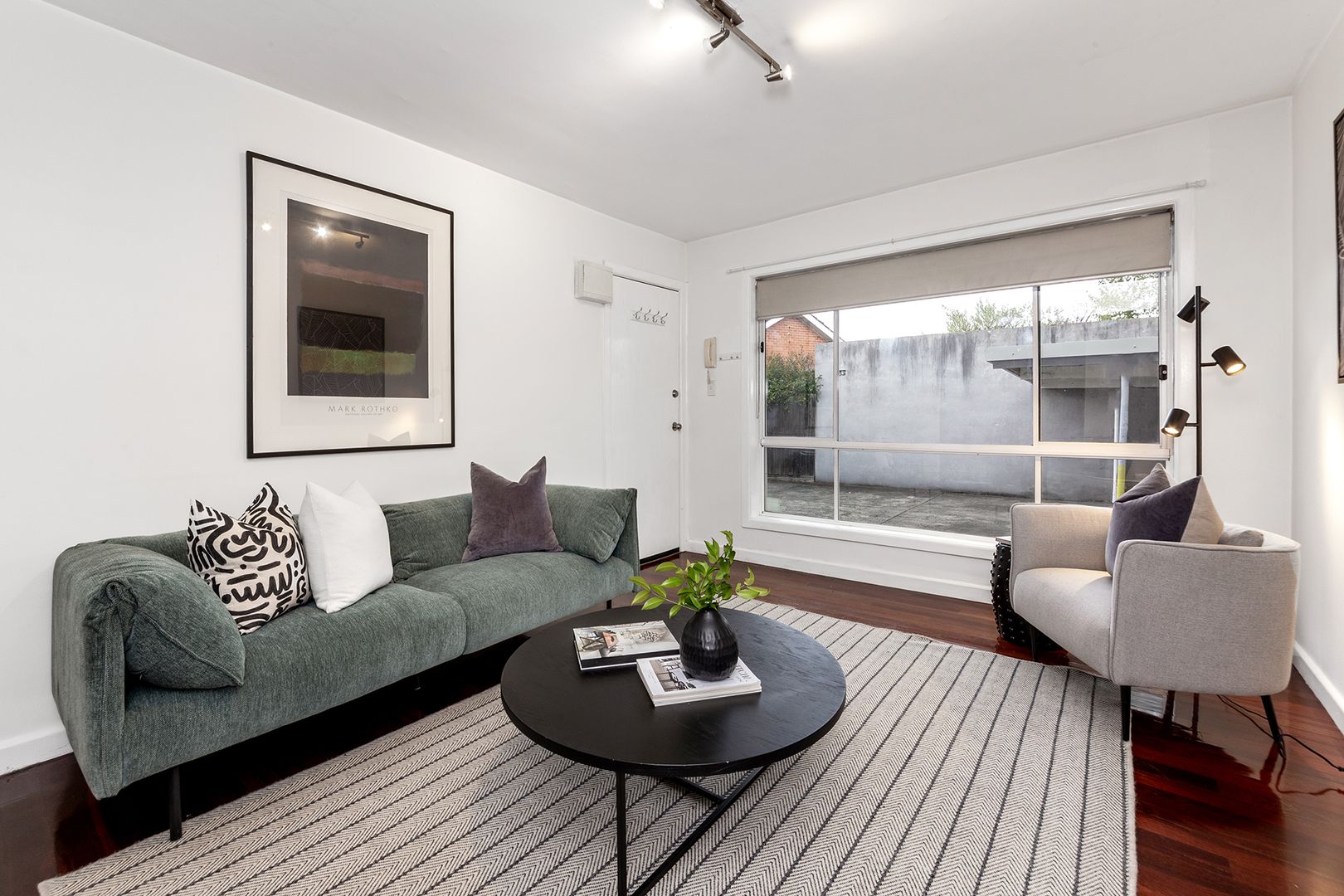 9/27 Tattenham Street, Caulfield East VIC 3145, Image 1