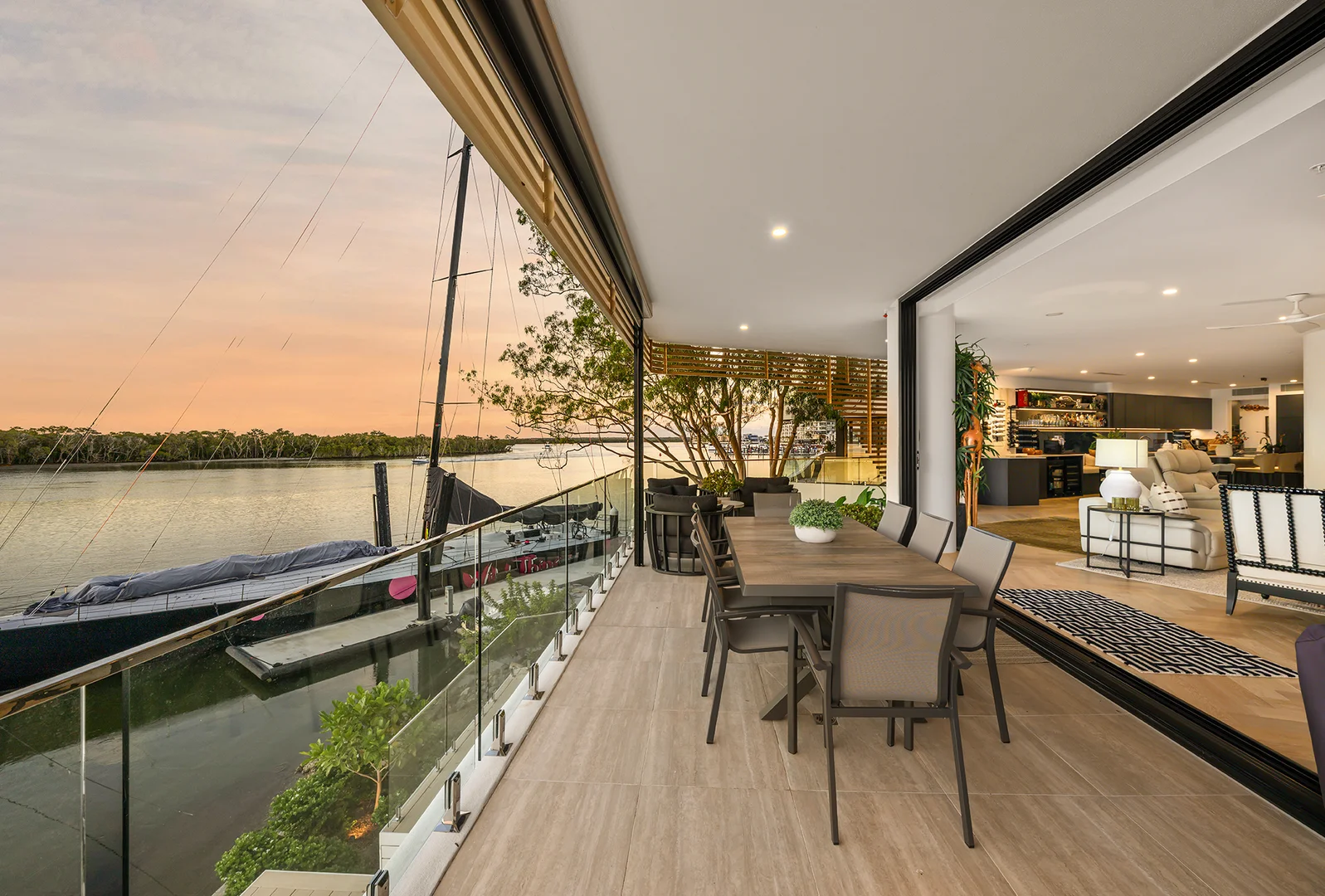 Additional image 9 of 2/4 Paradise Parade, Paradise Point QLD 4216