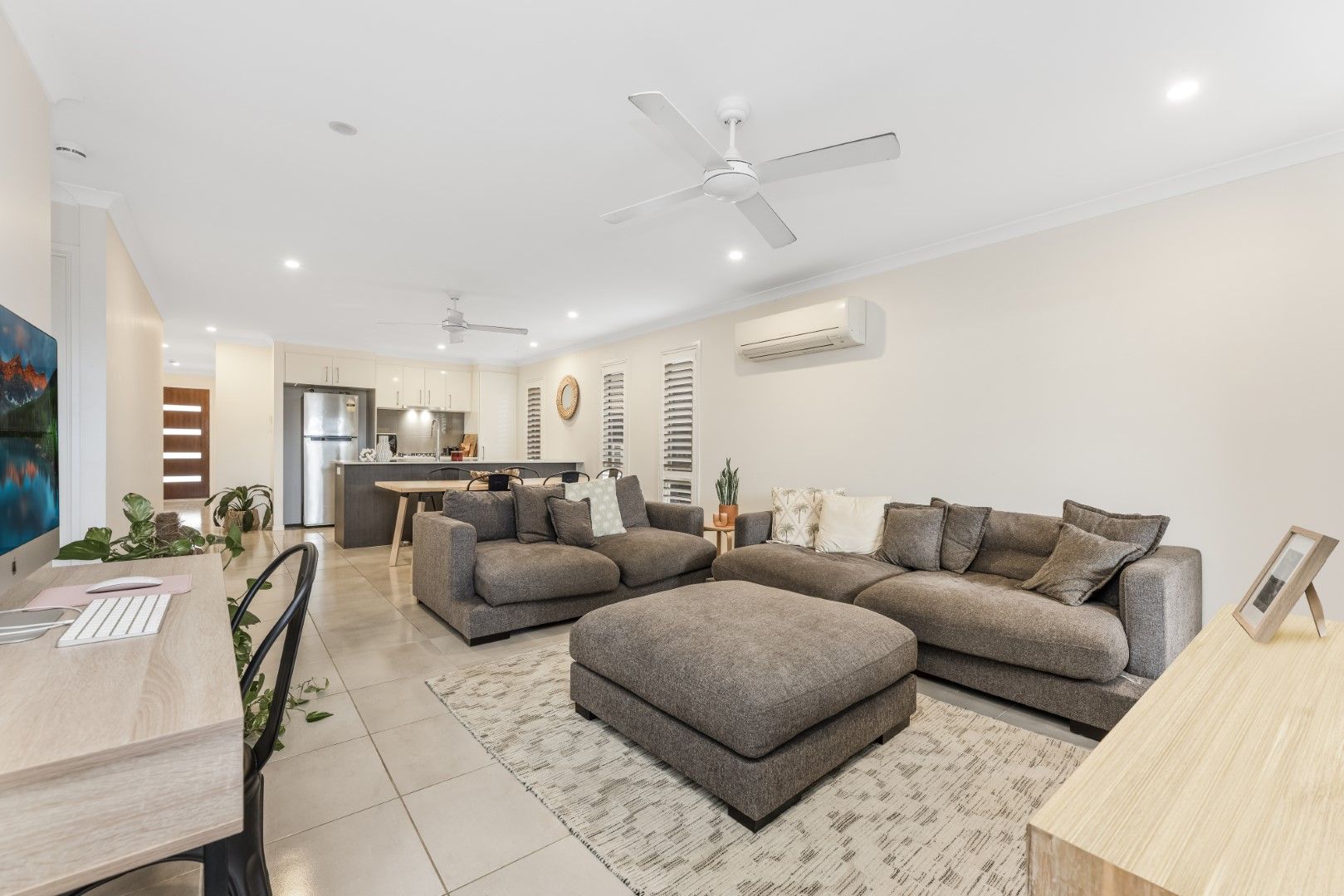 6 Ochre Crescent, Caloundra West QLD 4551, Image 1