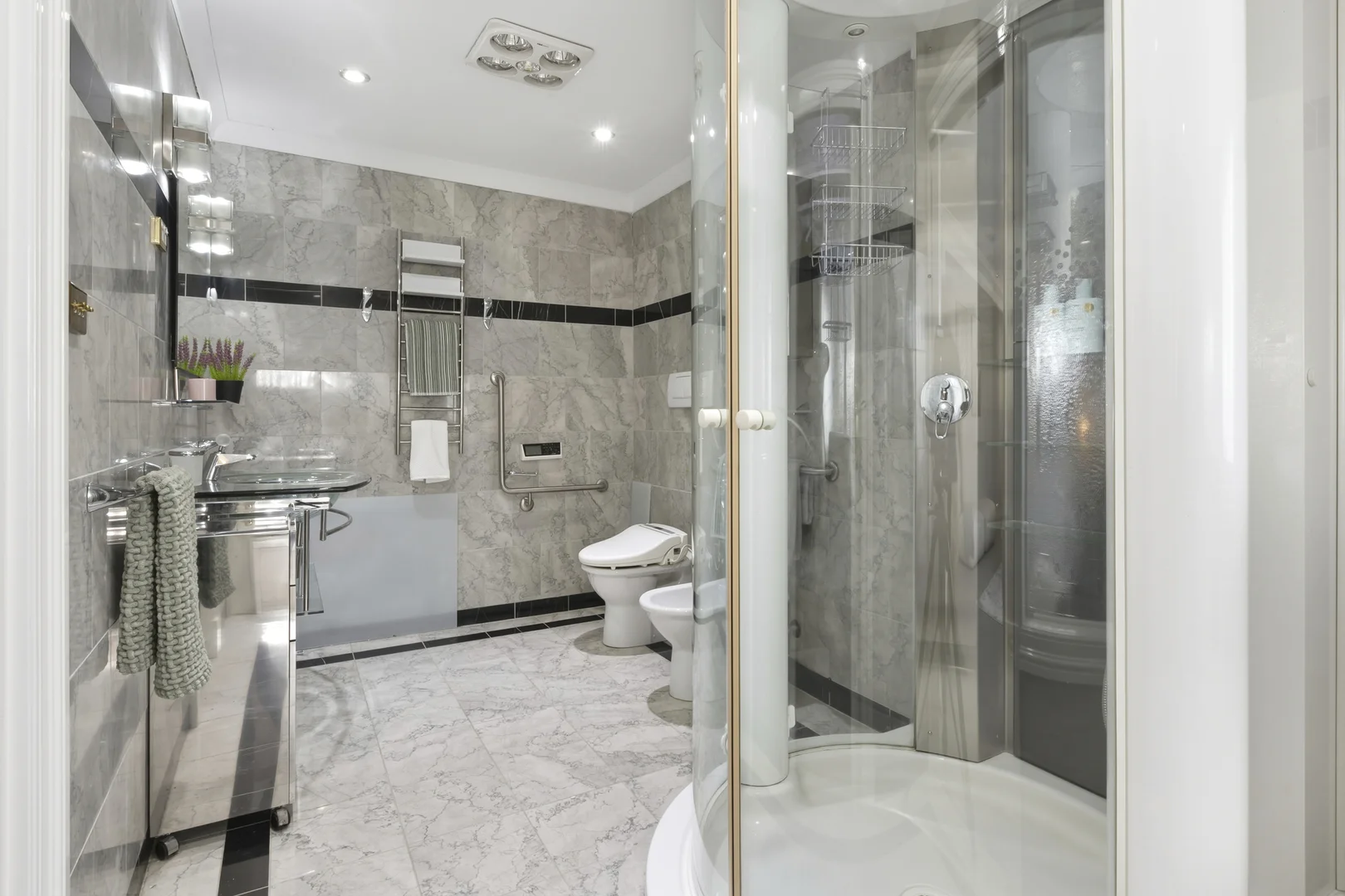 Additional image 18 of 9 Thomas Street, Kew VIC 3101