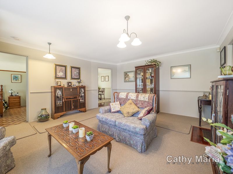 17 Asquith Avenue, Windermere Park NSW 2264, Image 1