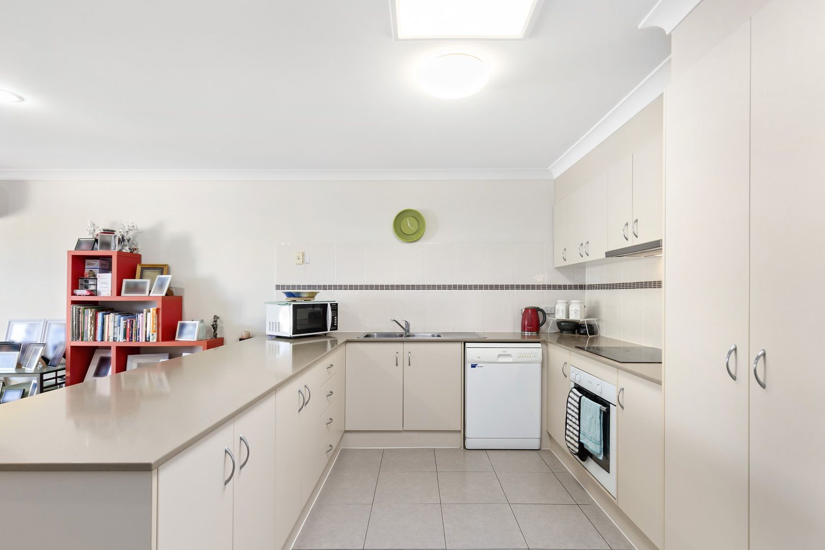 2/6 Cardwell Street, Upper Coomera QLD 4209, Image 2