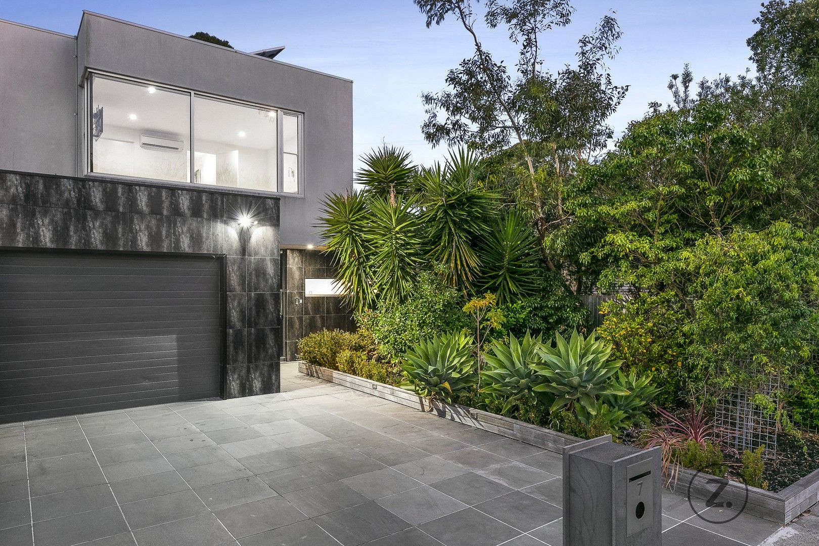 5 bedrooms House in 7 Bonanza Road BEAUMARIS VIC, 3193