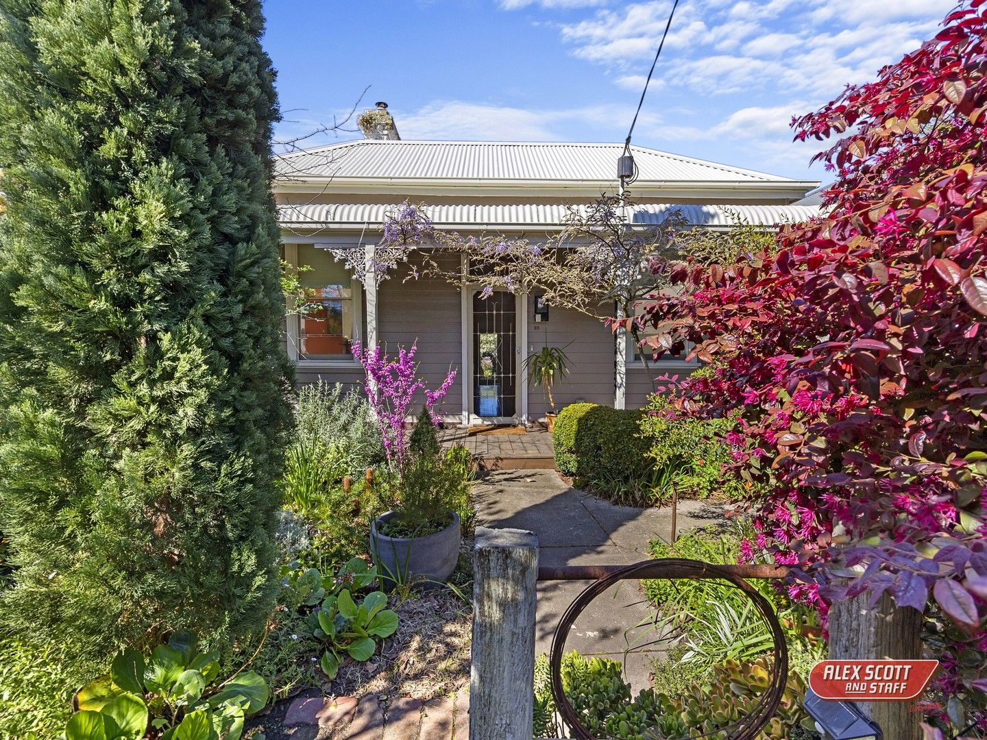 3 bedrooms House in 25 Roughead Street LEONGATHA VIC, 3953