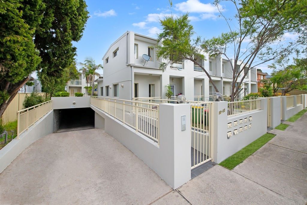 3 bedrooms Townhouse in 8/11-13 Tennyson Street PARRAMATTA NSW, 2150