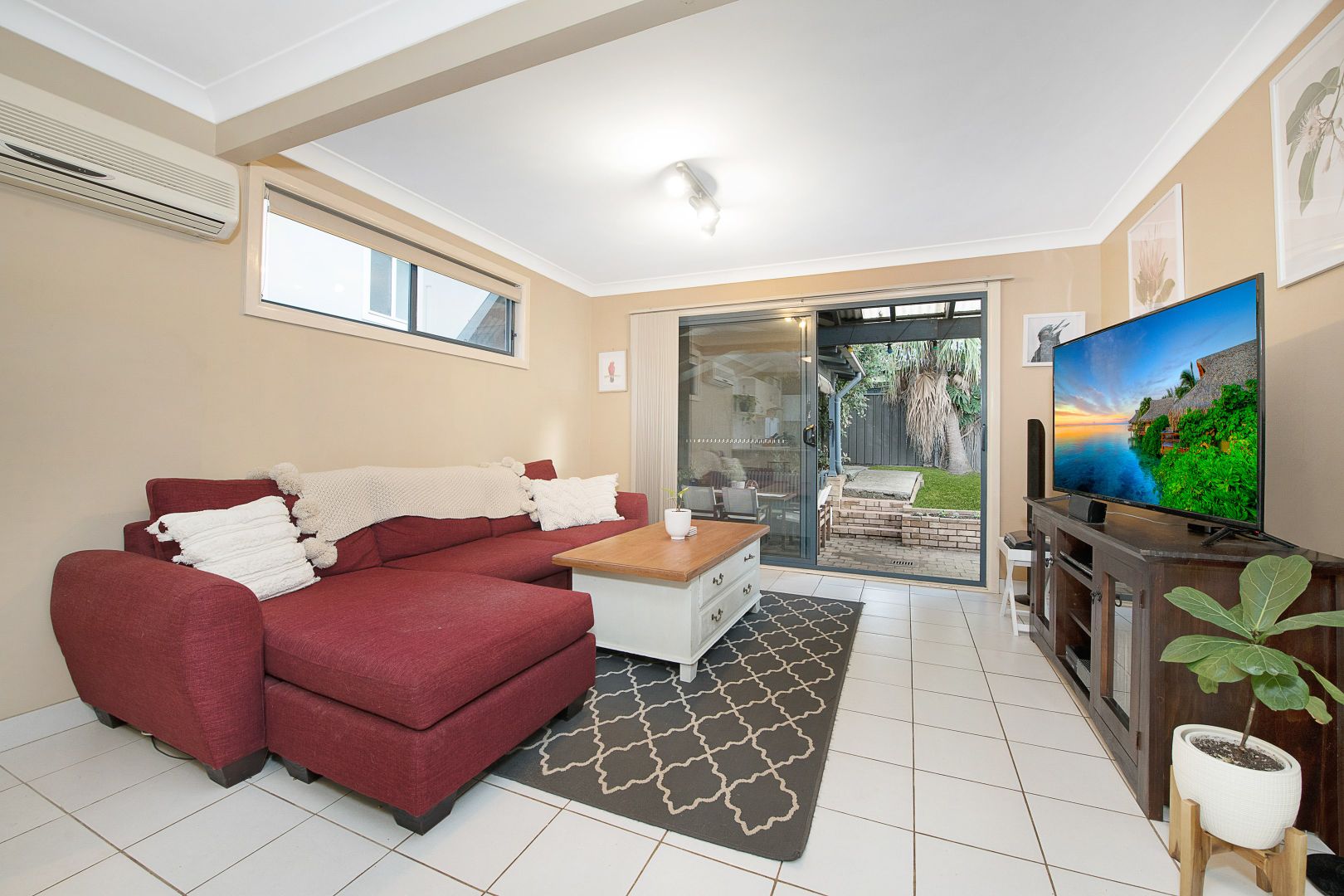 24 Patterson Road, Lalor Park NSW 2147, Image 1