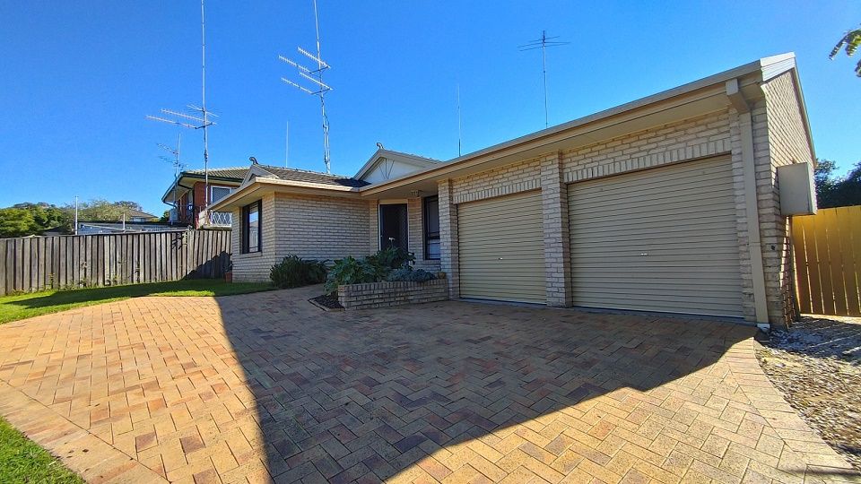 4 bedrooms House in 37 Tullaroan St KELLYVILLE RIDGE NSW, 2155