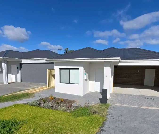 2/2a Kwella Entrance, Greenfields WA 6210