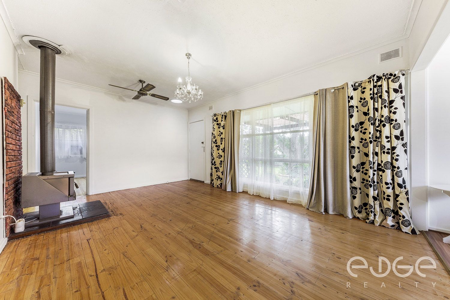 29 Greenwood Crescent, Smithfield Plains SA 5114, Image 2