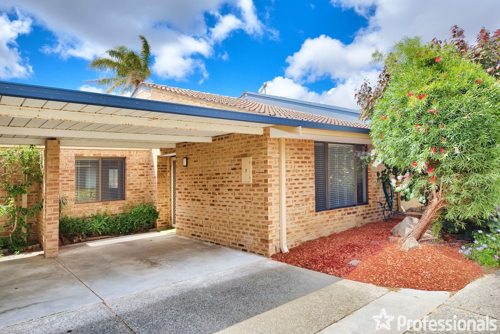 2 bedrooms House in 7/23 Villiers Street YOKINE WA, 6060