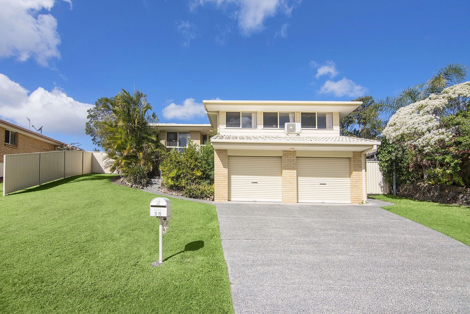 26 ARMSTRONG WAY, Highland Park QLD 4211 House For Rent 700 Domain