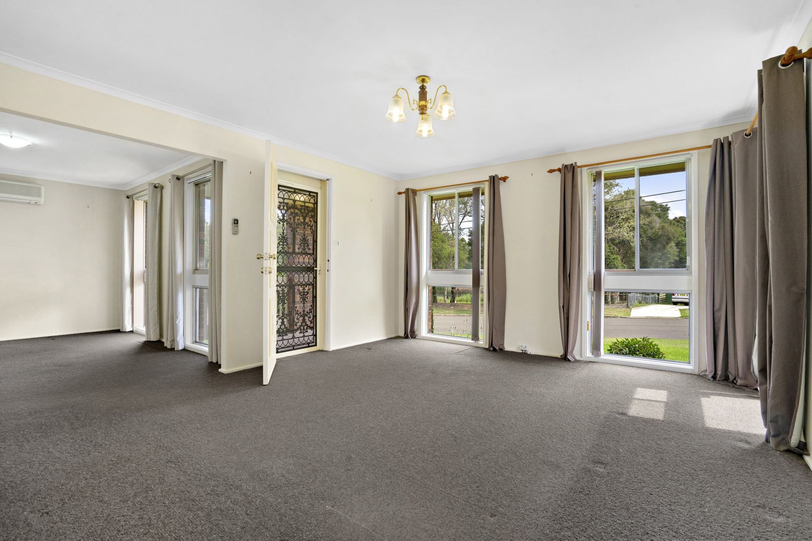 32 Glencoe Avenue, Werrington County NSW 2747 House For Rent Domain