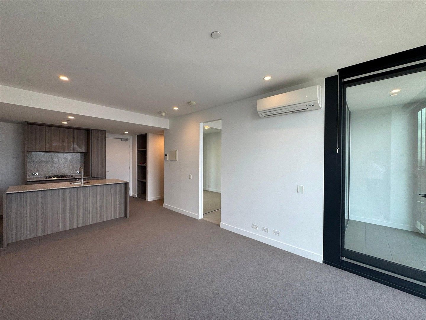 1 bedrooms Apartment / Unit / Flat in 2810/160 Victoria Street CARLTON VIC, 3053