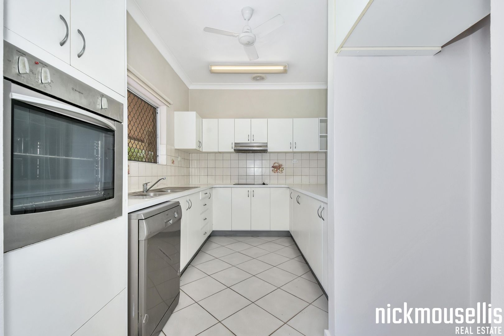 15 Buckland Court, Moulden NT 0830, Image 1