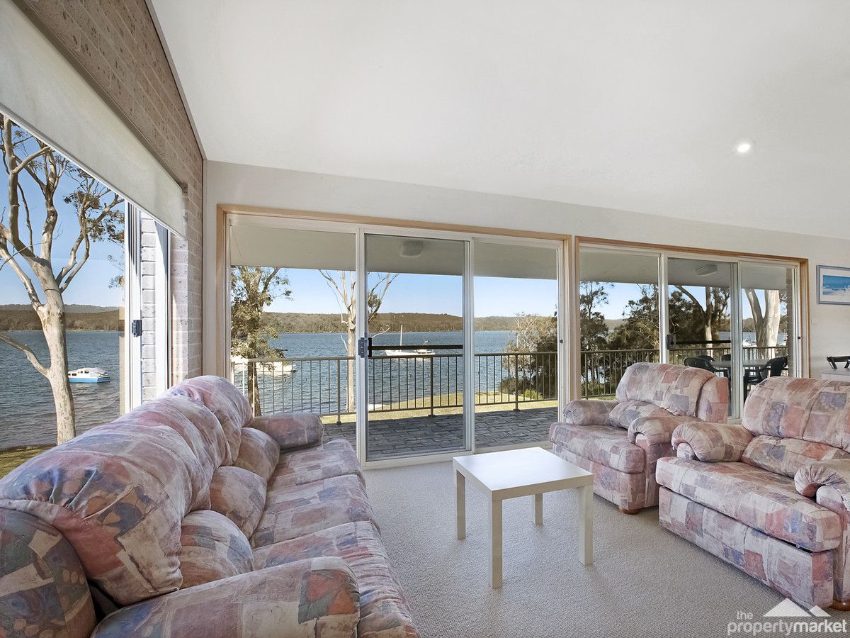 Gwandalan NSW 2259 house for Rent, Prices starting from 235 per night