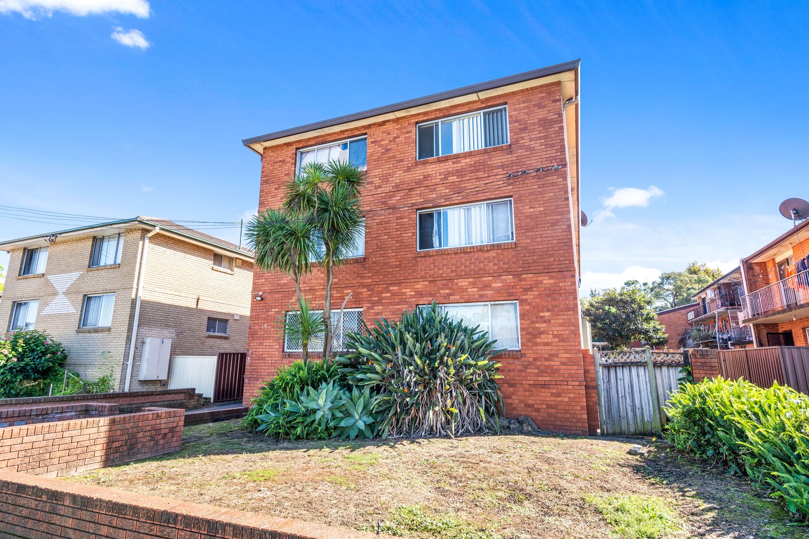 2 bedrooms Apartment / Unit / Flat in 6/66 Dartbrook Road AUBURN NSW, 2144