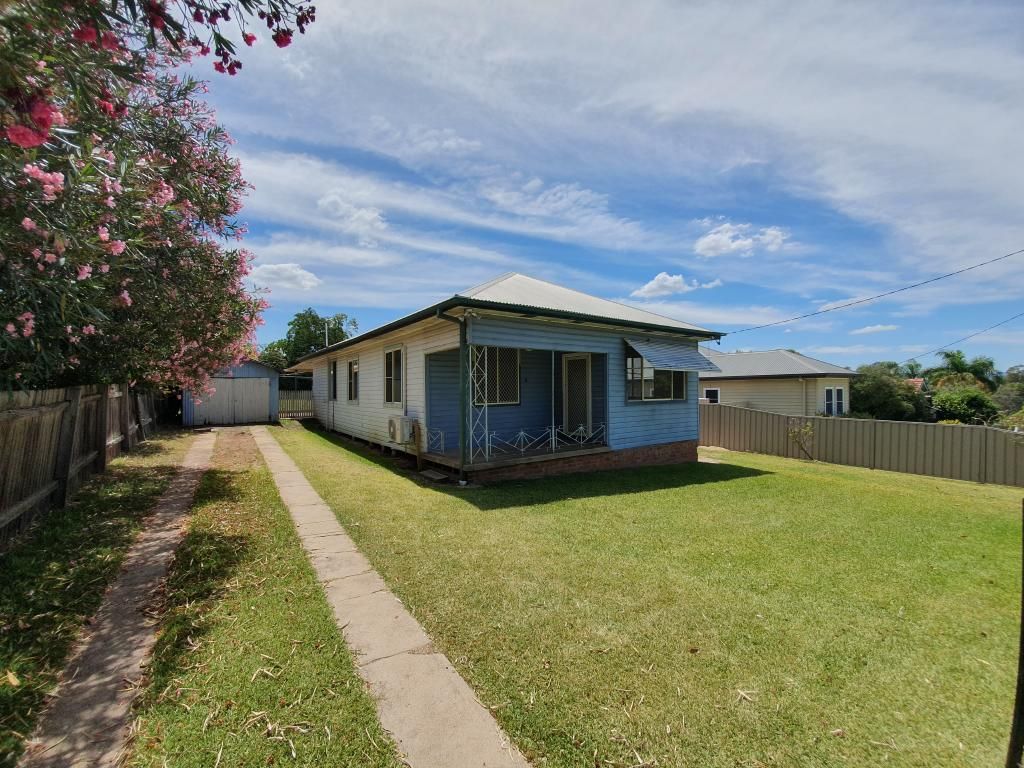 3 bedrooms House in 16 Roger Street MUSWELLBROOK NSW, 2333