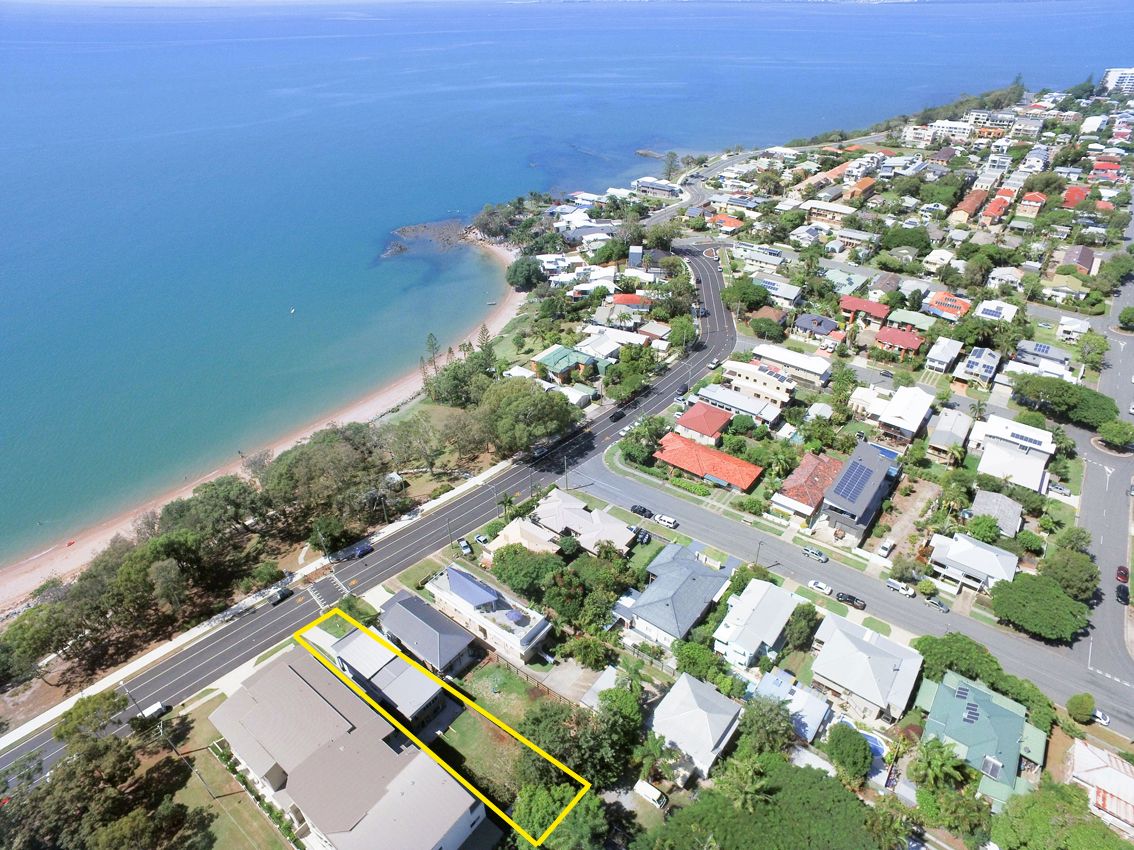 49 Whytecliffe Parade, Woody Point QLD 4019, Image 1