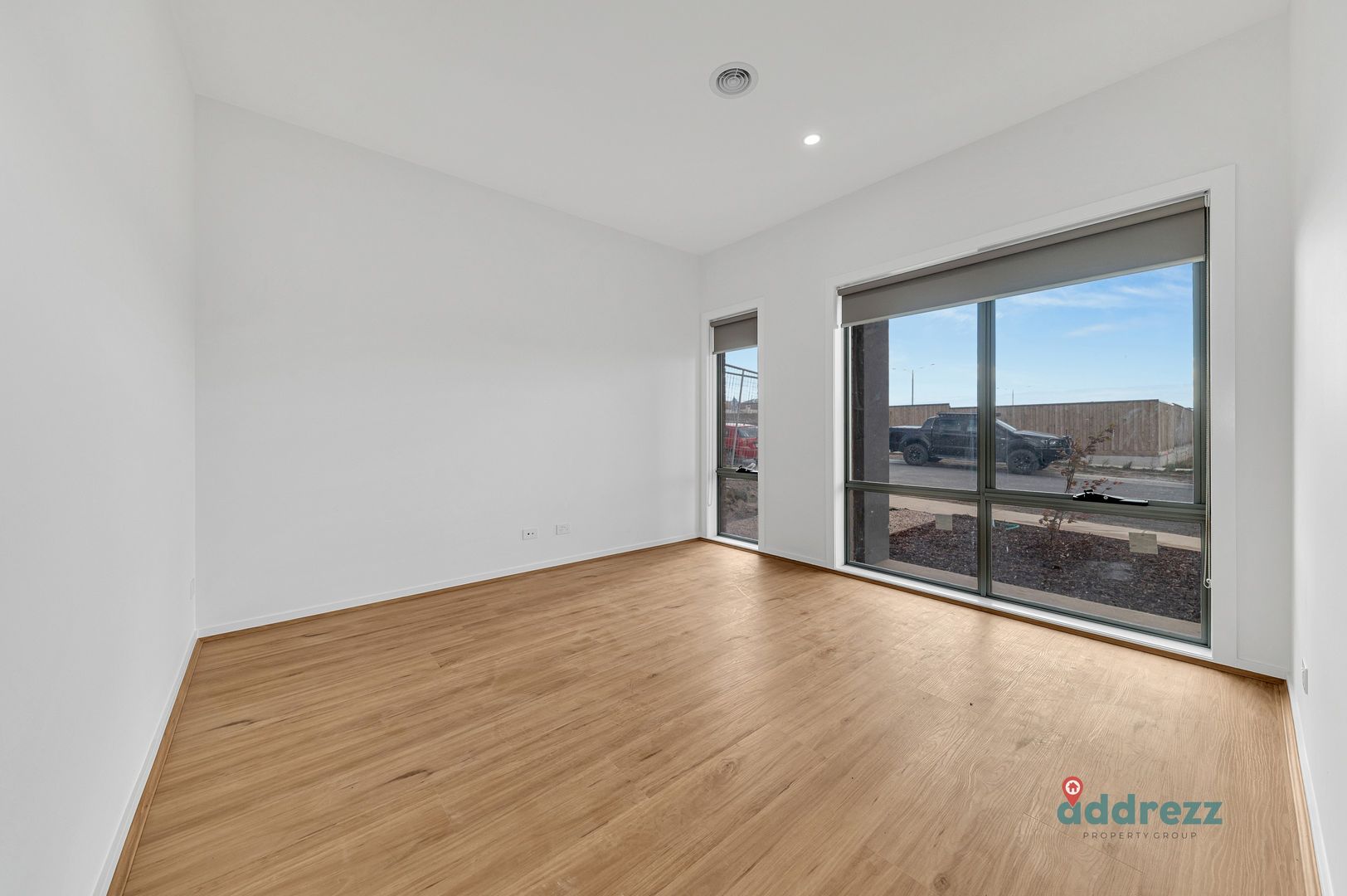 4 Seacombe Rd, Nar Nar Goon North VIC 3812, Image 1