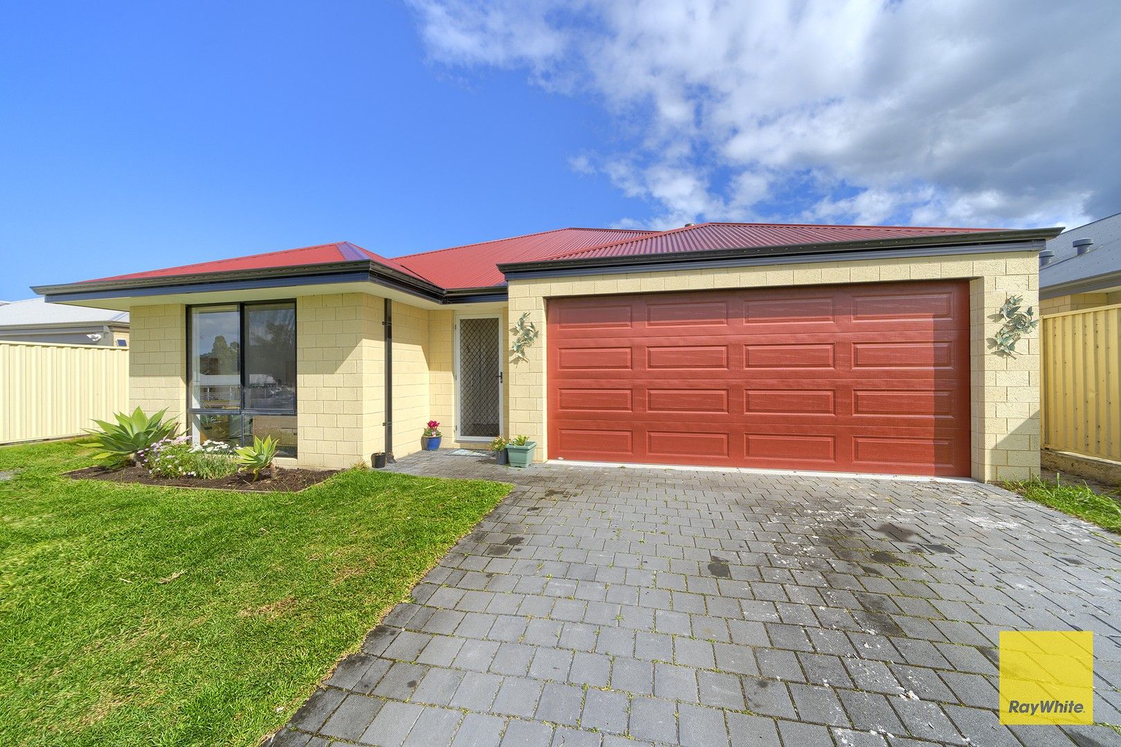 16 Dustan Way, McKail WA 6330, Image 0