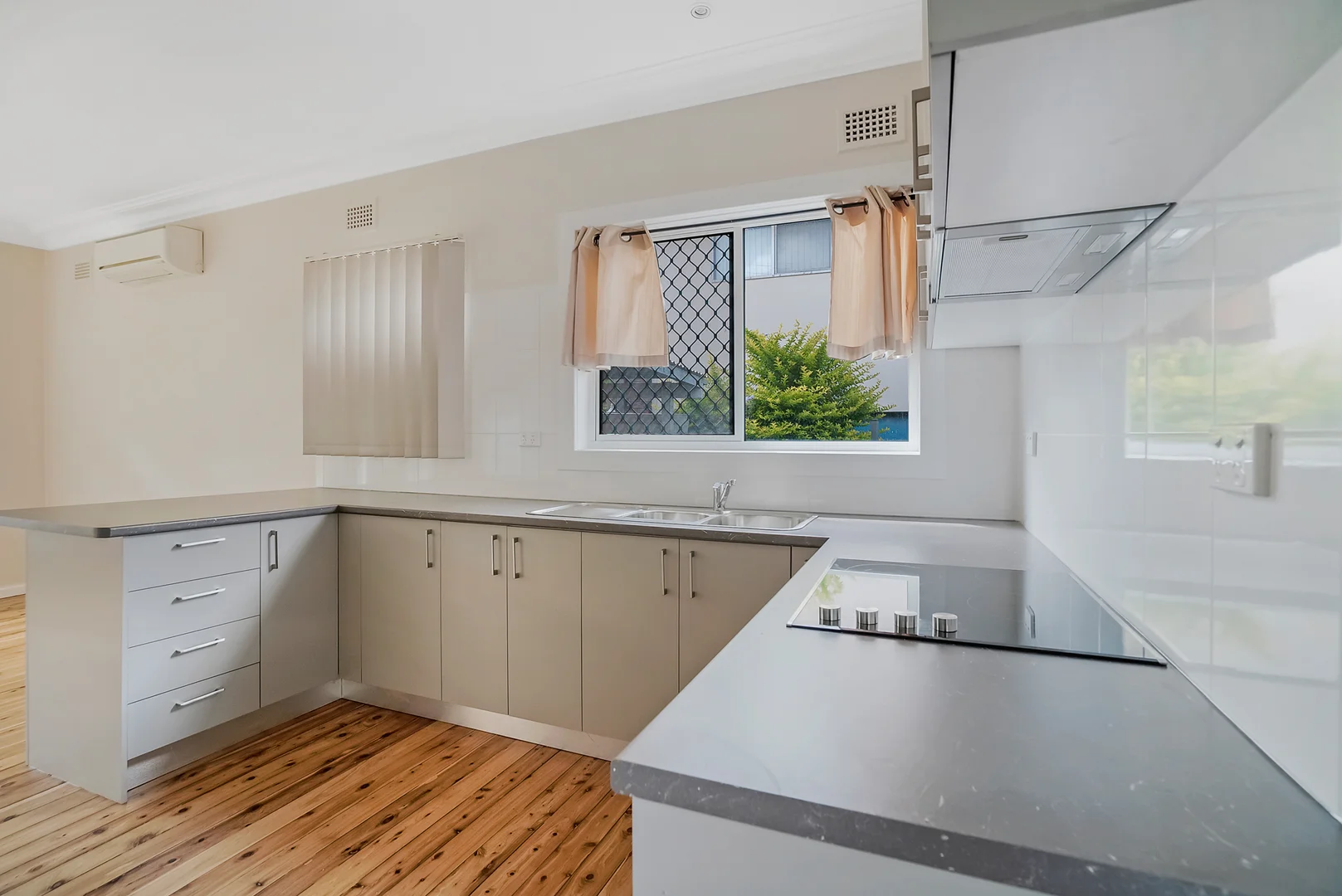 Additional image 9 of 22 Middle Point Road, Bolton Point NSW 2283