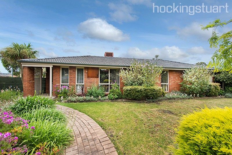 27 Darling Way, Narre Warren VIC 3805