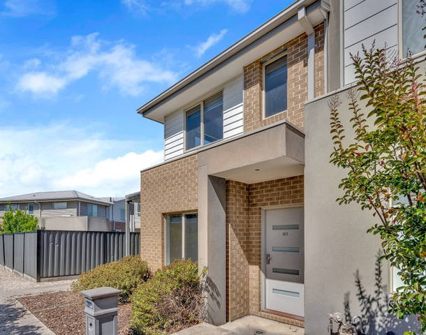 12/1 Hyde Park Avenue, Craigieburn VIC 3064