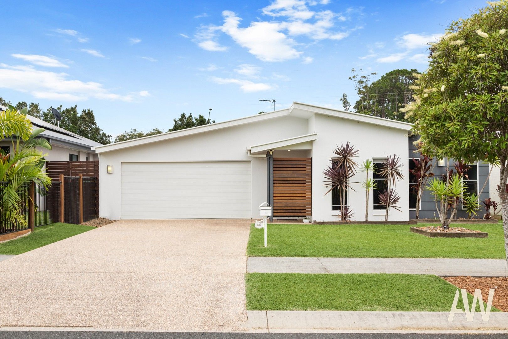 44 Spoonbill Drive, Forest Glen QLD 4556, Image 2