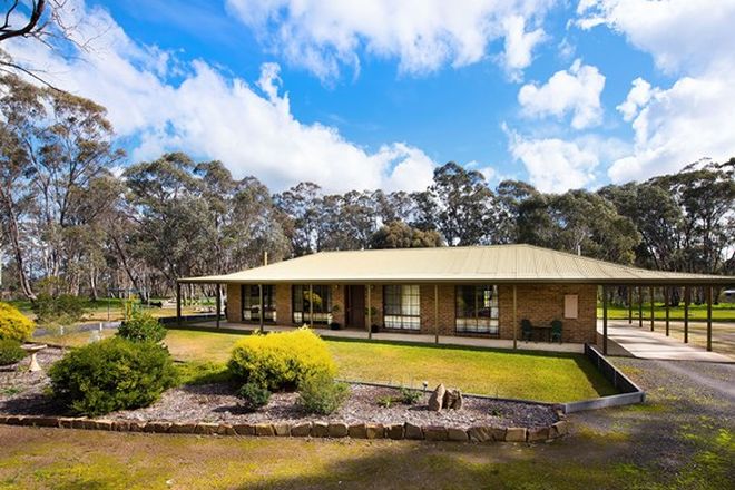 Picture of 7 Golf Links Road, MUCKLEFORD VIC 3451