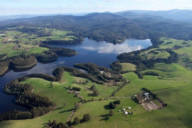 14 Free Standing Houses Sold Auction Results In Crossover Vic 3821 Domain