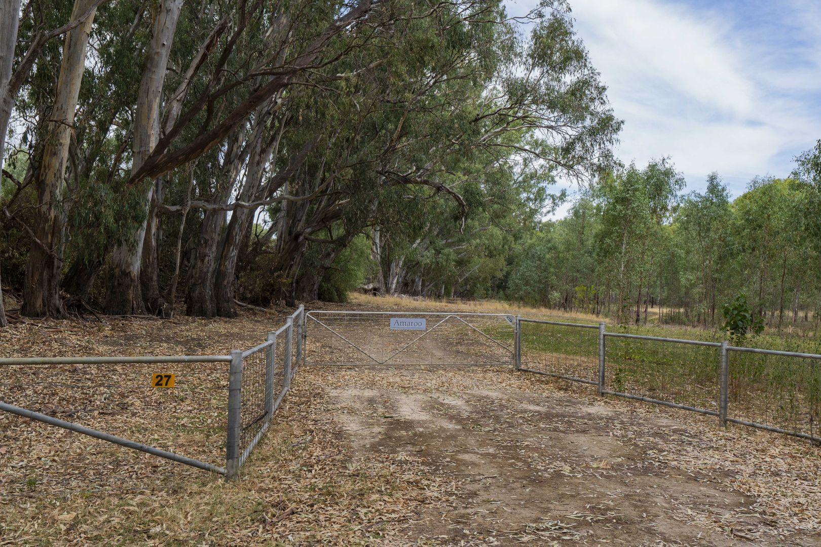27 Mclays Road, Narrandera NSW 2700, Image 2